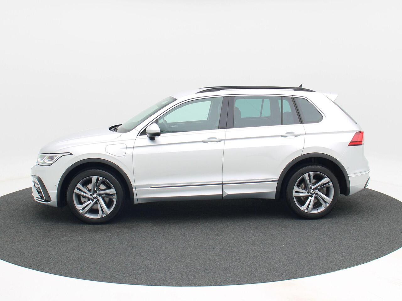 Volkswagen TIGUAN 1.4 TSi 245 Pk eHybrid Automaat R-Line Business+ | Full LED | Adaptive Cruise | Keyless | Camera | 19 Inch | 28.624 Km!!