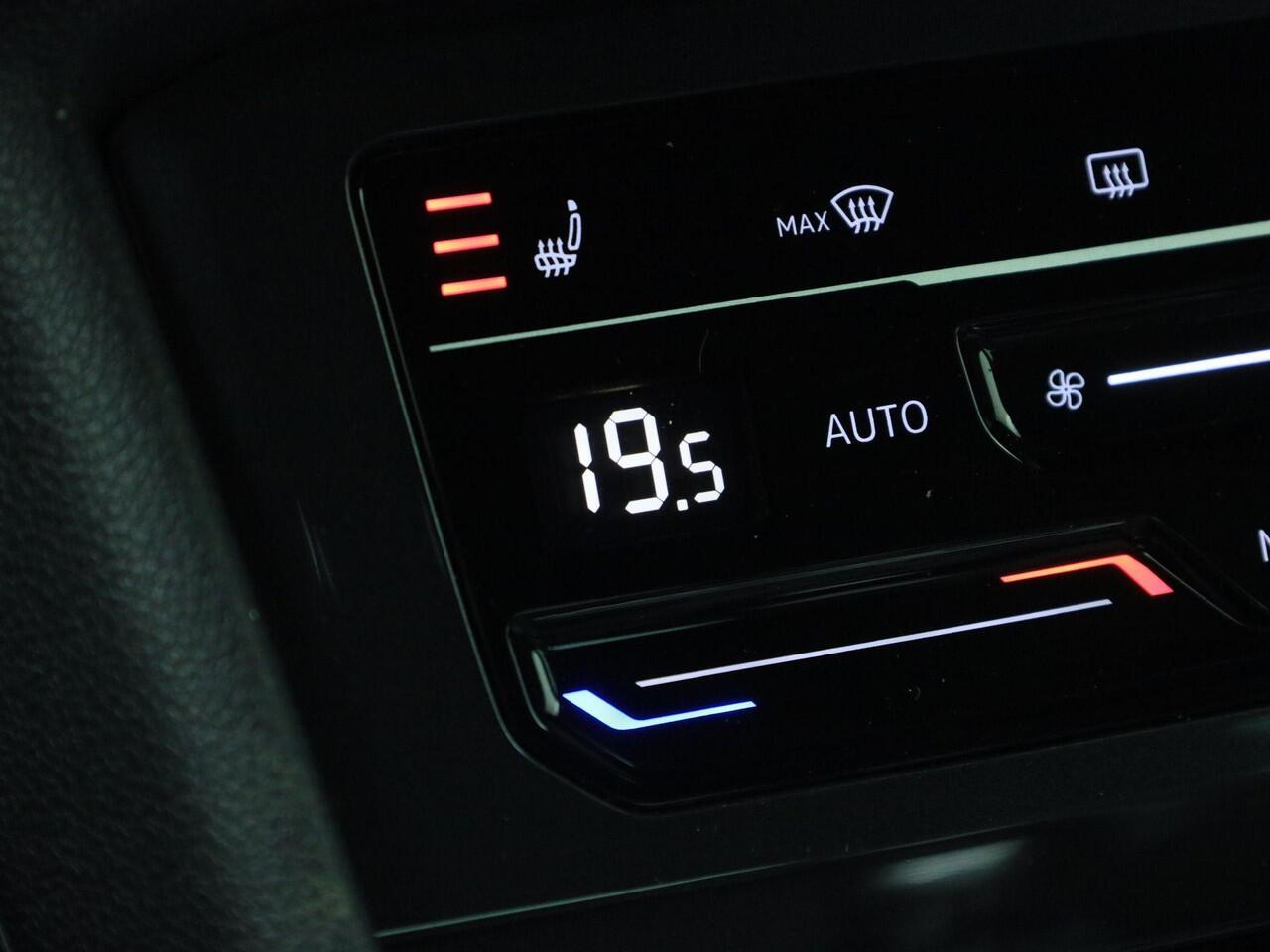 Volkswagen TIGUAN 1.5TSI/150PK R-Line Business DSG · Navigatie · 360°Camera + Parkeersensoren · Stoel- & stuurverwarming · Garantie tot oktober 2027