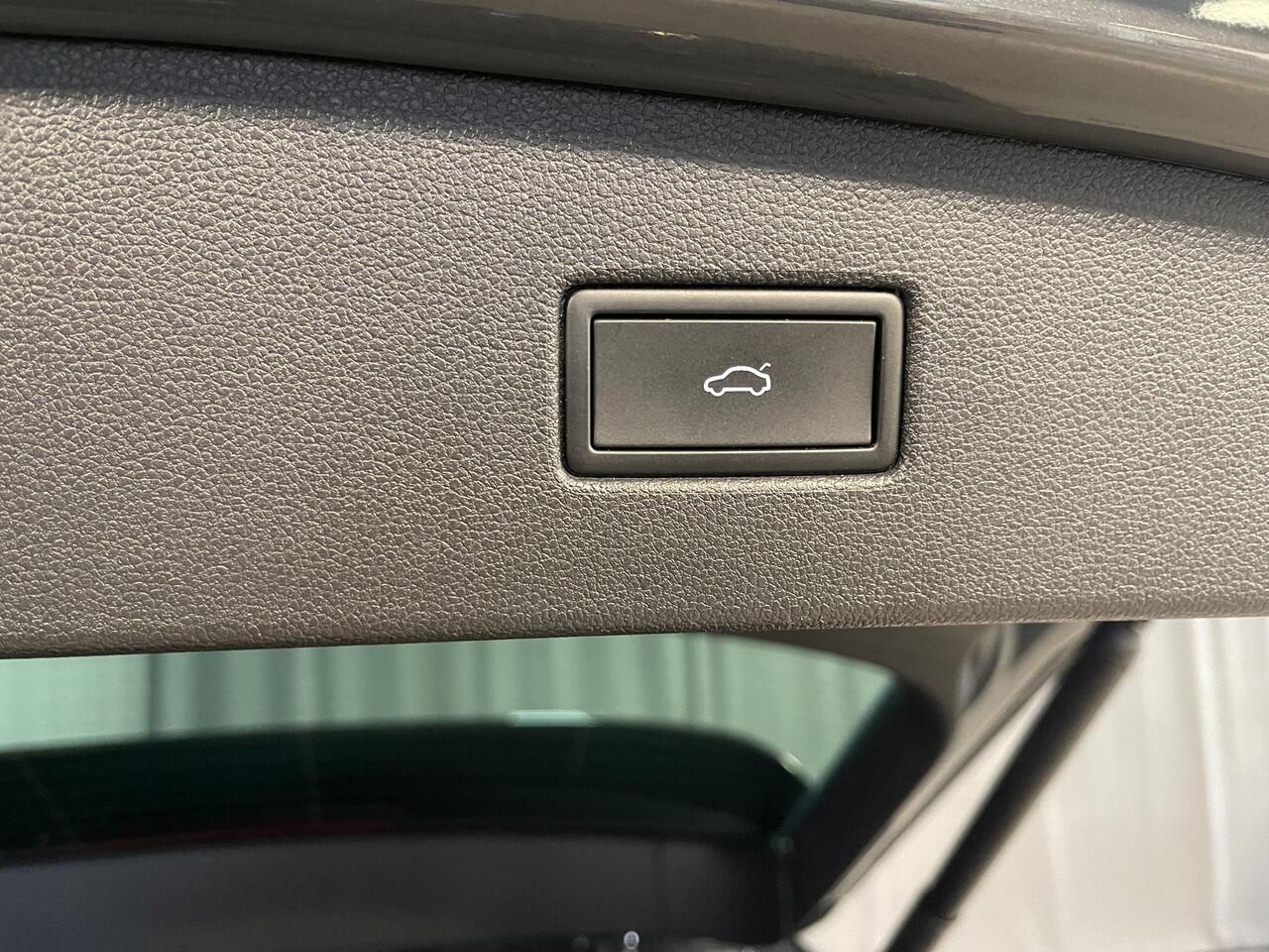 Volkswagen TIGUAN 1.4 TSI eHybrid R-Line Business+ 19"/Panoramadak/Leder + memory/360 camera/Elektrische klep/Dodehoek/Stuur + stoelverwarming