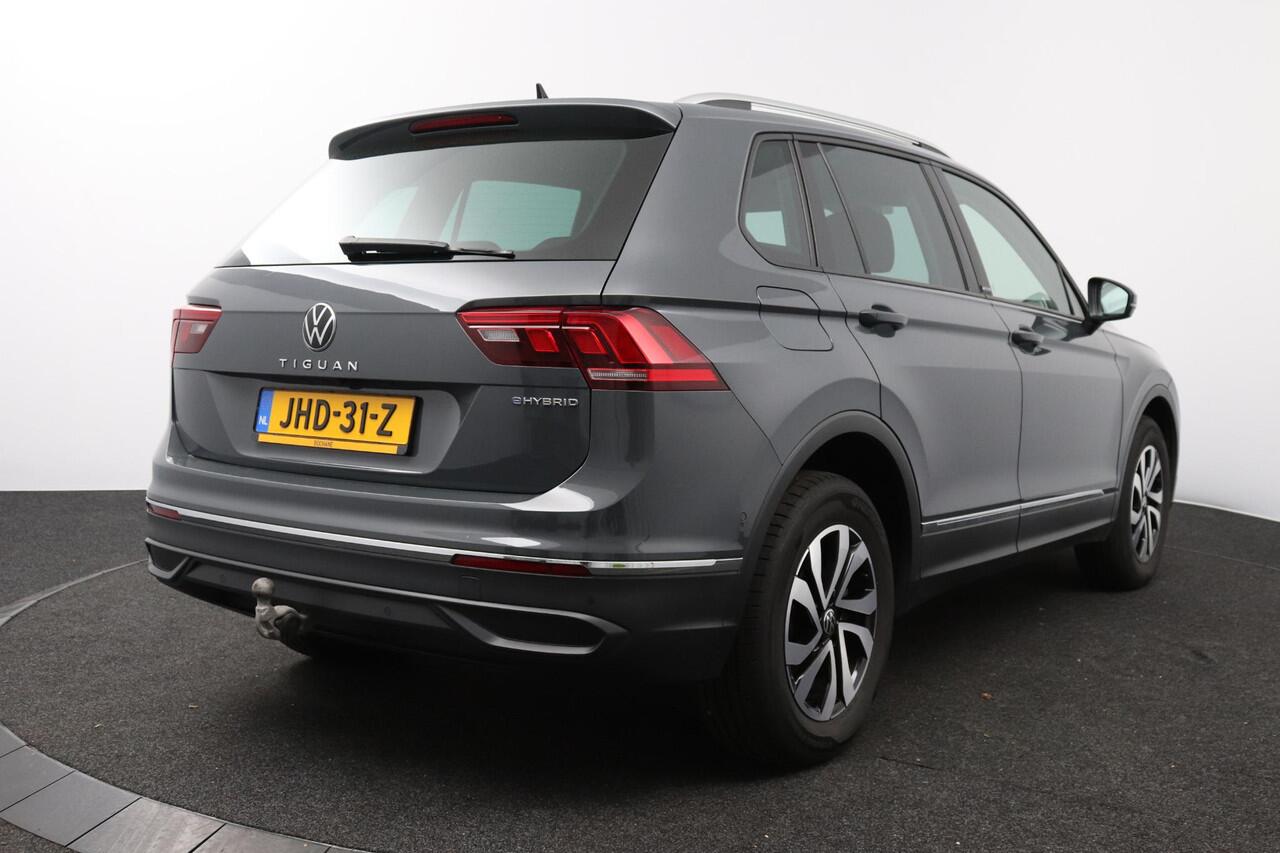 Volkswagen TIGUAN 1.4 TSI 245pk DSG eHybrid Active | Trekhaak 1800kg. | Virtual Cockpit | Camera | Stoelverwarming |
