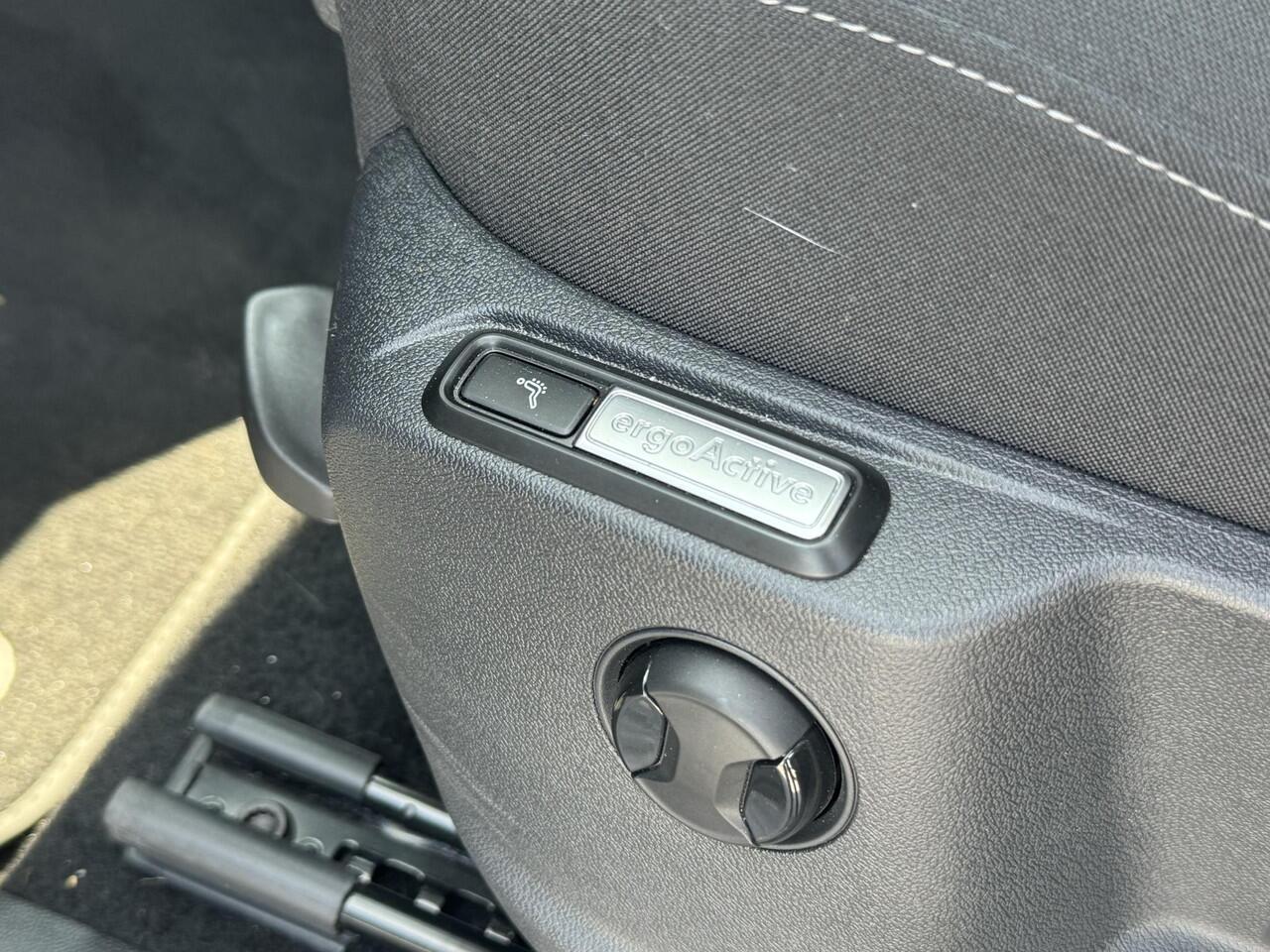 Volkswagen TIGUAN Hybrid 245pk DSG (Trekhaak,Camera,Ergo,Virtual)
