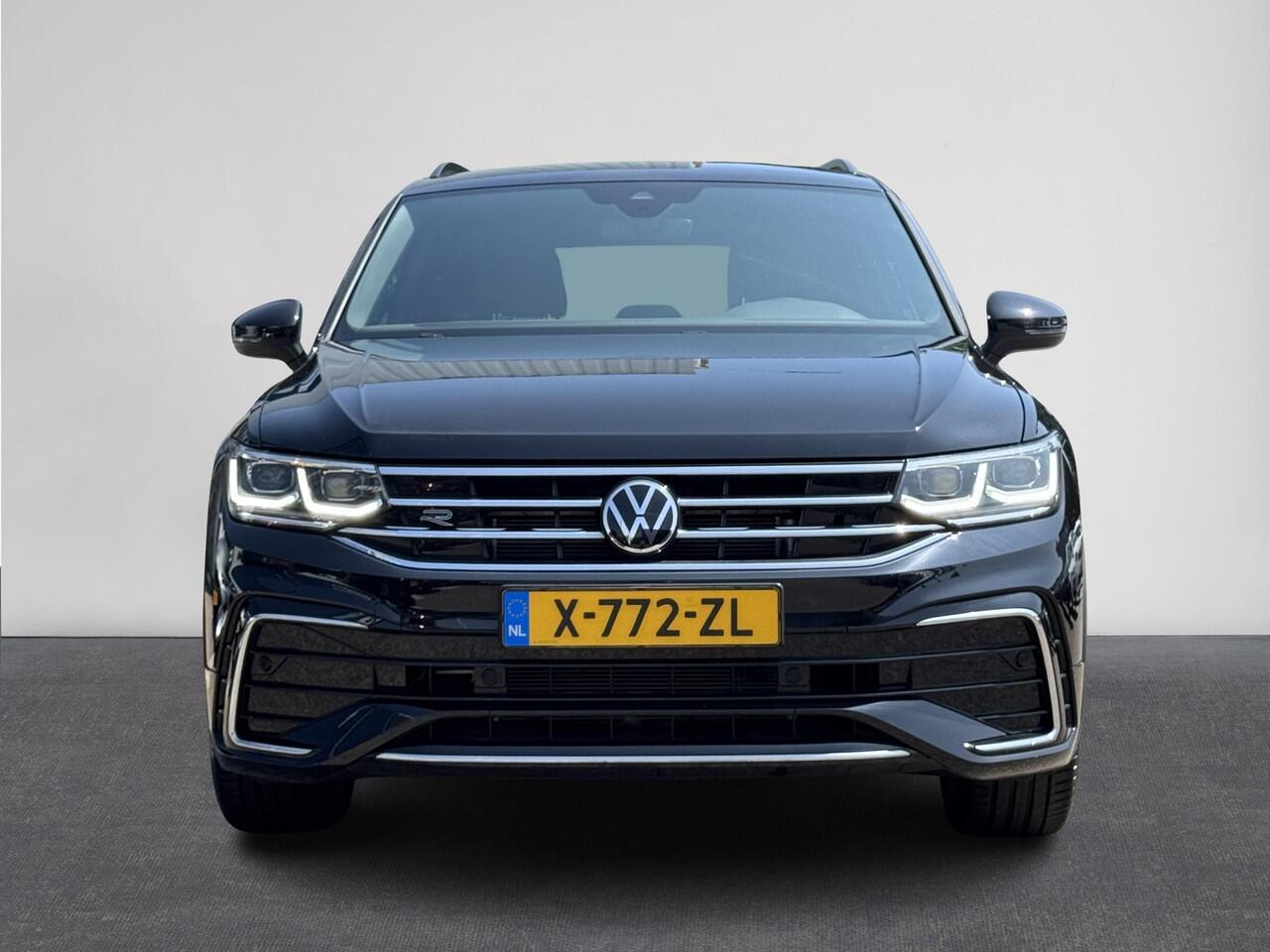 Volkswagen TIGUAN 1.5 TSI R-Line Business Automaat | Matrix LED koplampen | Cruise control adaptief | Digitaal Dashboard | Climate Control | comfortstoelen | Apple Carplay/Android Auto | Parkeersensor voor/achter | 19" Lichtmetalen Velgen