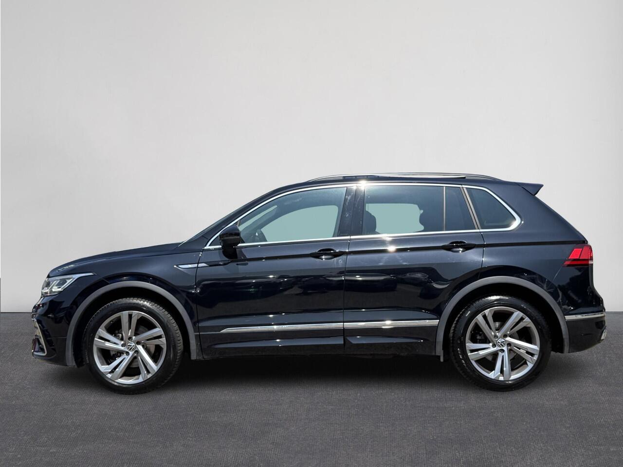Volkswagen TIGUAN 1.5 TSI R-Line Business Automaat | Matrix LED koplampen | Cruise control adaptief | Digitaal Dashboard | Climate Control | comfortstoelen | Apple Carplay/Android Auto | Parkeersensor voor/achter | 19" Lichtmetalen Velgen