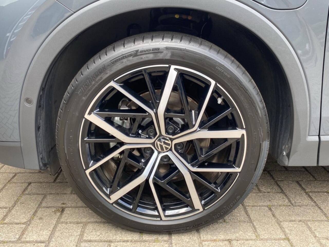 Volkswagen TIGUAN 1.5 TSI EHYBRID ELEGANCE PANO-DAK/360-CAMERA/TREKHAAK/NAVI/CARPLAY/ACC/