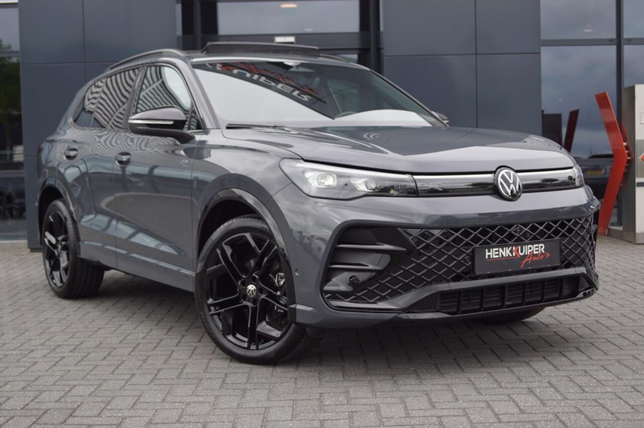 Volkswagen TIGUAN 1.5 eTSI DSG R-Line Black st 150pk /Panodak/ Navi/360gr.Camera/ Matrix LED/Trekh wegkl