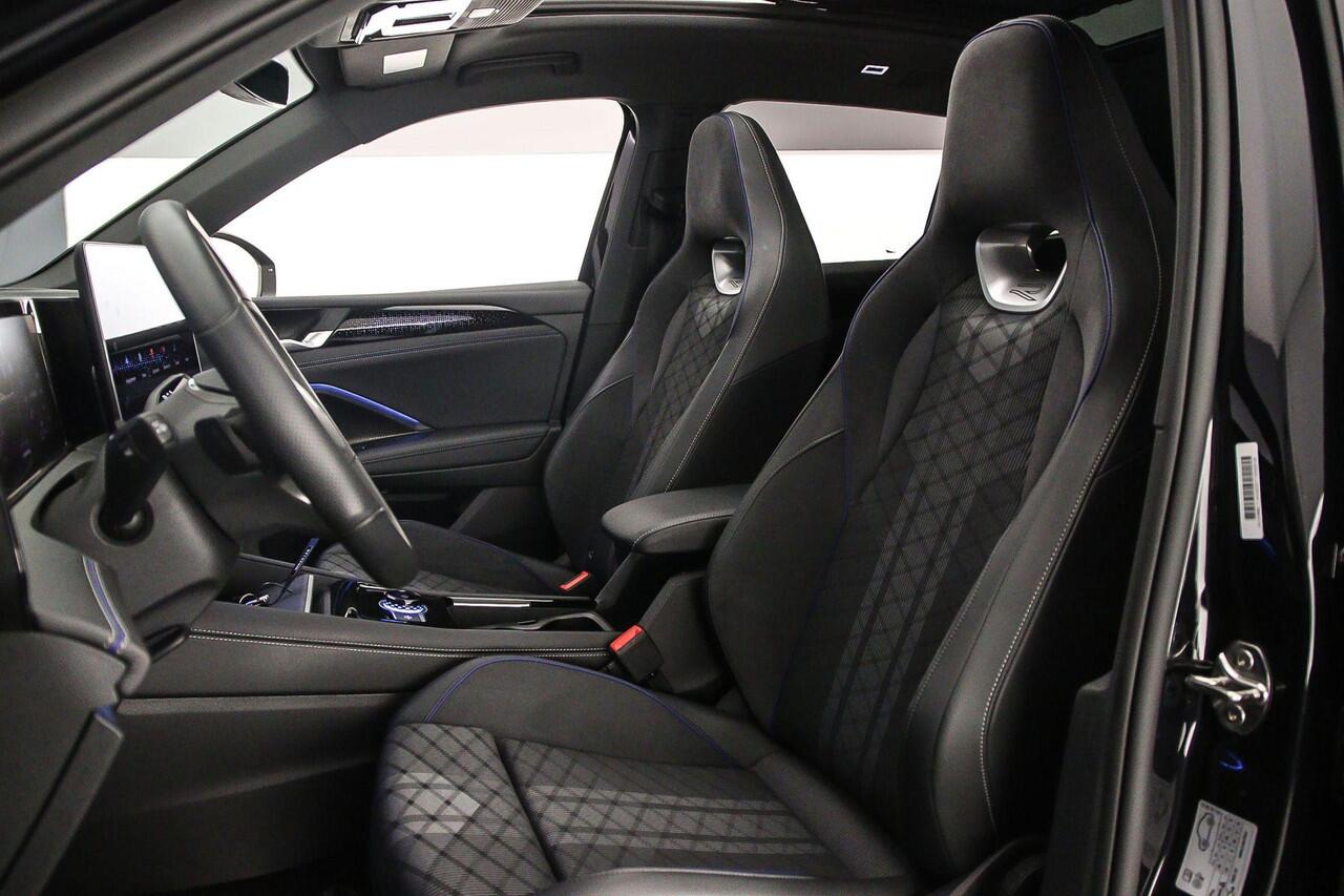 Volkswagen TIGUAN R-Line Edition 1.5 eTSI 150pk DSG Automaat Trekhaak, 360 camera, Panoramadak, Adaptive cruise control, Black Style, Elektrische achterklep, LED matrix koplampen