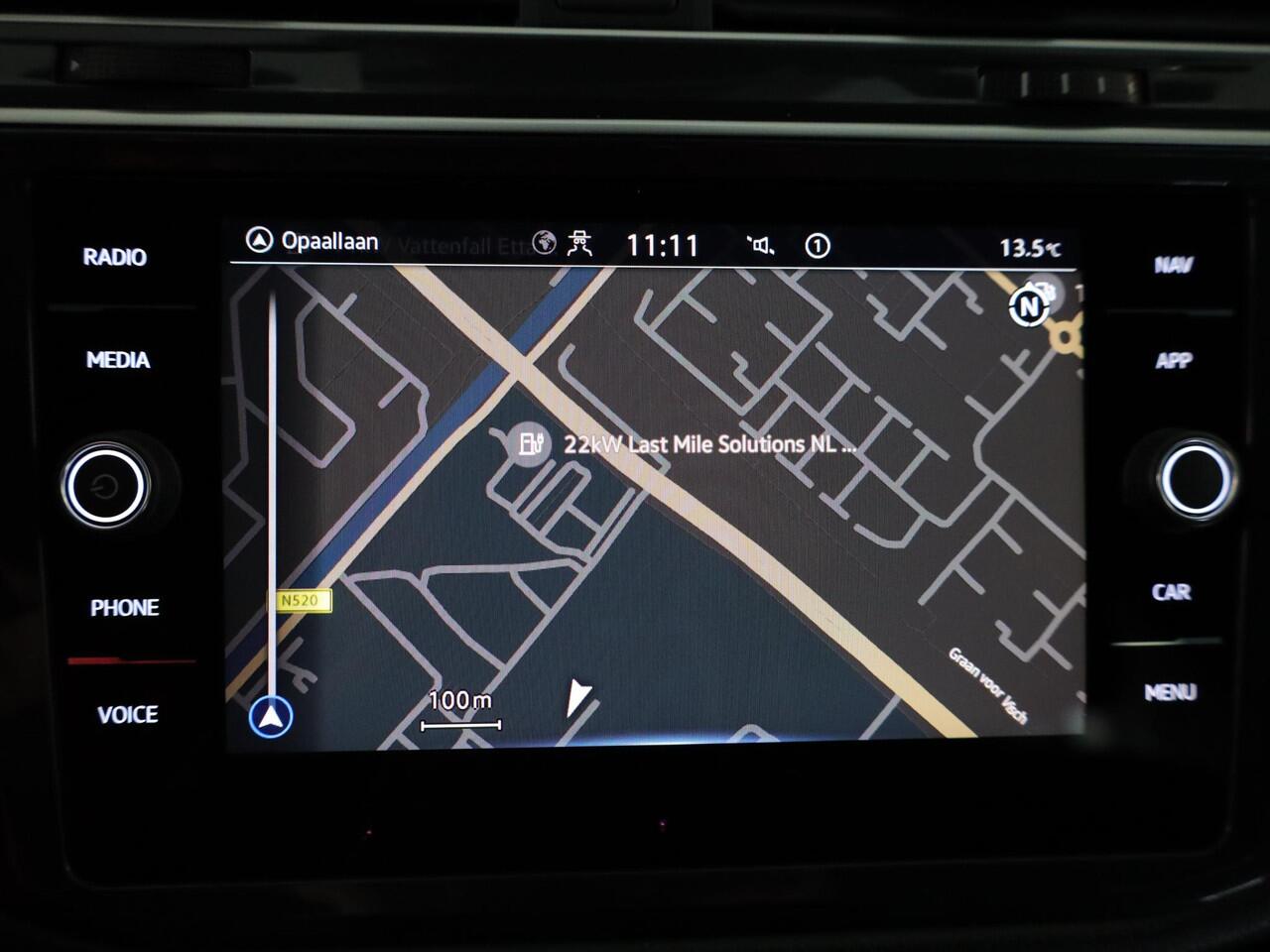 Volkswagen TIGUAN Allspace 1.5 TSI R-Line Business 150 pk Automaat (DSG) | Verlengde garantie | Navigatie | Parkeersensoren | Matrix LED koplampen | Stoelverwarming | R-Line |