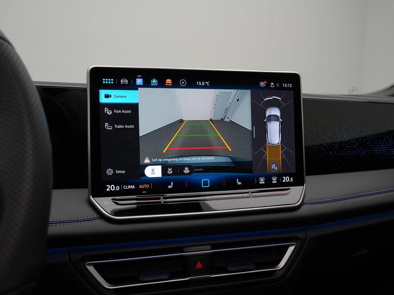 Volkswagen TIGUAN 1.5 eHybrid 272 pk DSG R-Line Edition | Panoramadak | Trekhaak | Adaptief onderstel | Stuur-/stoelverwarming | Achteruitrijcamera | Navigatie | Massage