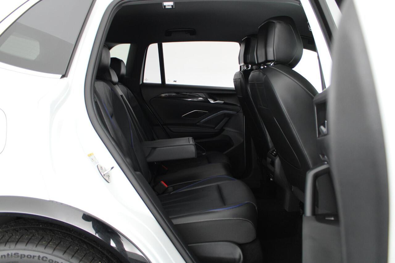 Volkswagen TIGUAN 1.5 eTSI 150pk R-Line Business Trekhaak Leder 360Camera Memory Stoelverwarming+Koeling