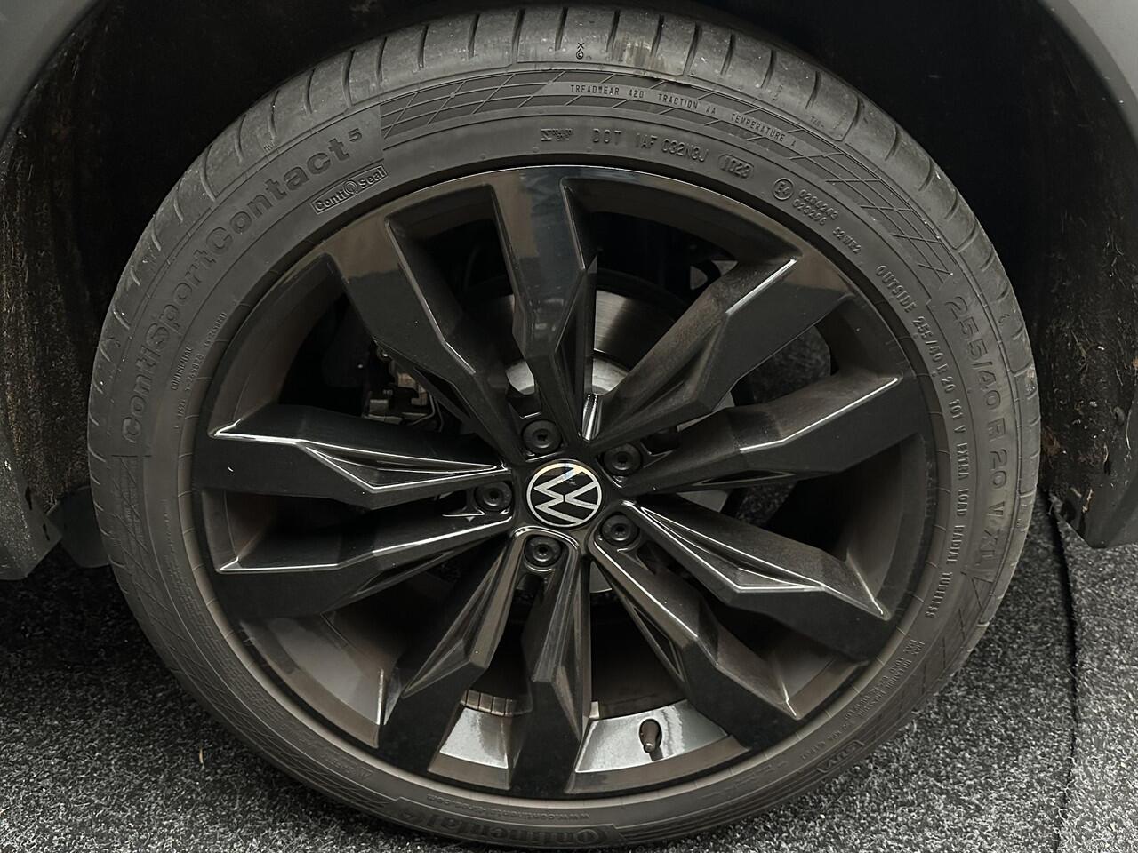 Volkswagen TIGUAN 2.0 TSI 4Motion R Line Allspace Panorama IQ Headup Trekhaak 7P