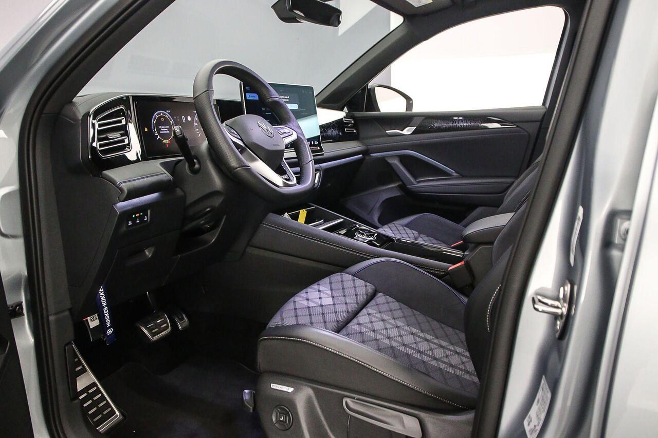 Volkswagen TIGUAN R-Line Edition 1.5 eTSI 150pk DSG Automaat Trekhaak, Panoramadak, Black Style, 360 camera, Elektrische achterklep, Adaptive cruise control