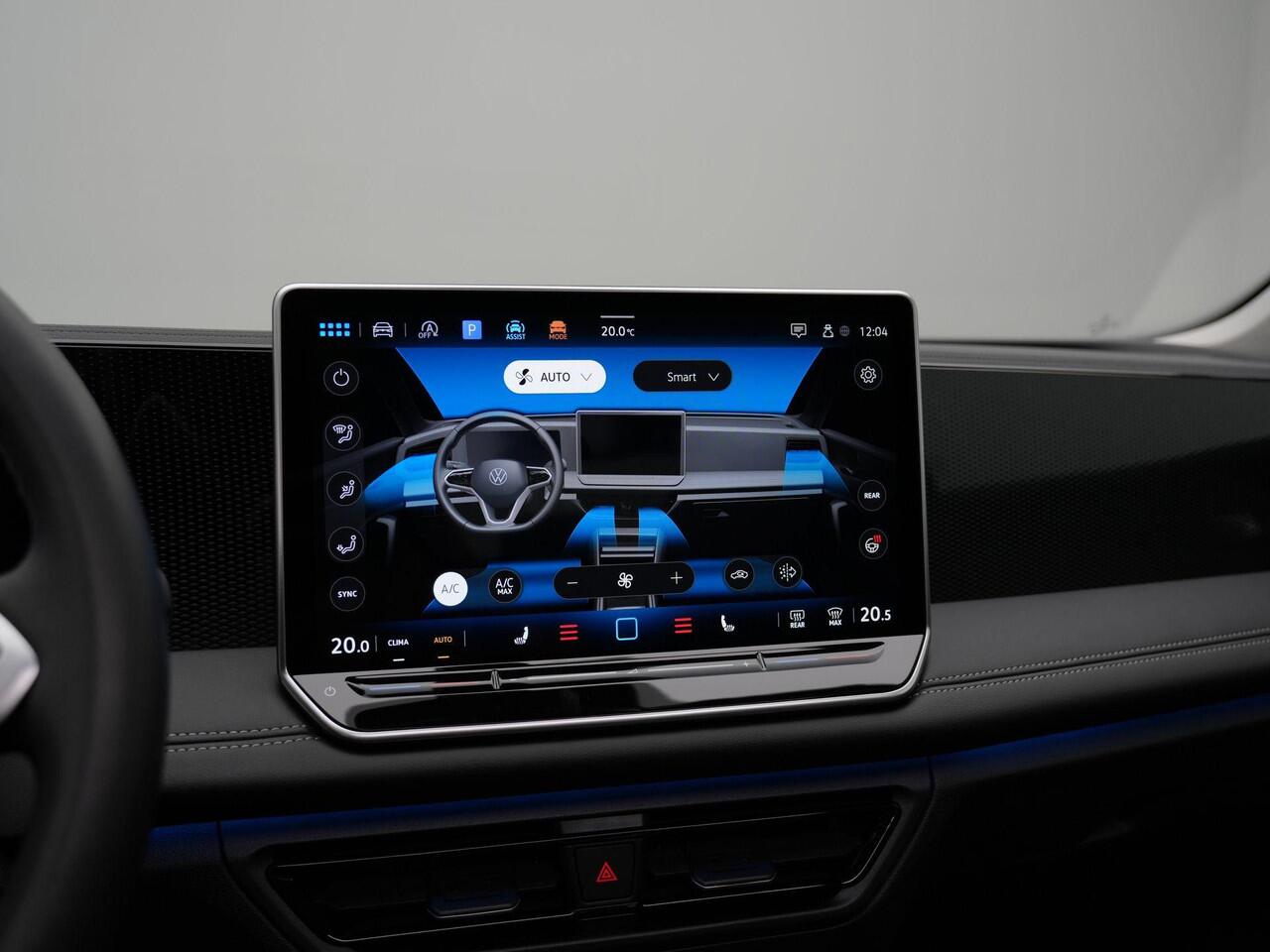 Volkswagen TIGUAN 1.5 eTSI 131 pk DSG Life Edition | Panoramadak | Trekhaak | IQ Light | Rondomzicht camera | Stuur-/stoelverwarming