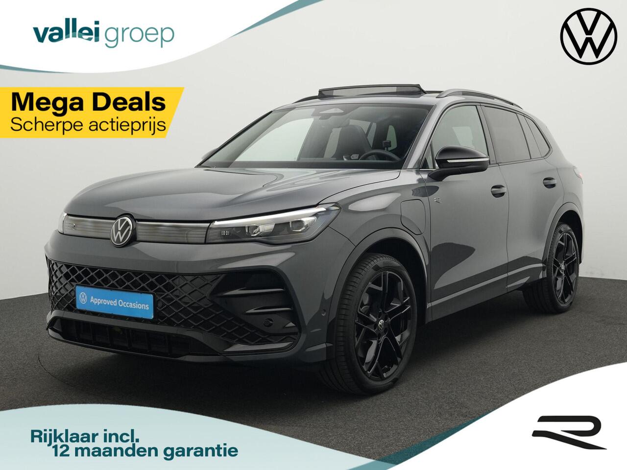Volkswagen TIGUAN 1.5 eHybrid 272 pk R-Line Edition | Panoramadak | Adaptief onderstel | Stuur-/stoelverwarming | Achteruitrijcamera | Massage