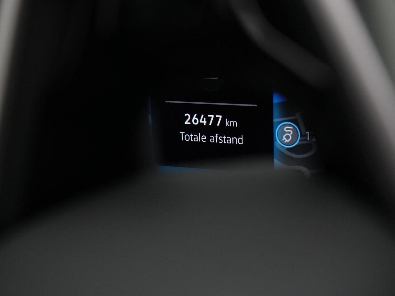 Volkswagen TIGUAN 1.5 eHybrid 272 pk R-Line Edition | Panoramadak | Adaptief onderstel | Stuur-/stoelverwarming | Achteruitrijcamera | Massage