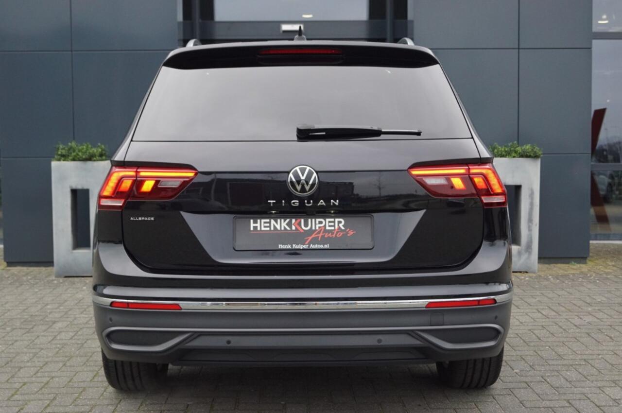 Volkswagen TIGUAN 1.5 TSI DSG/ 7 persoons /Panodak/ Camera /Trekhaak/ AppConnect /Ergocomfort stoelen/ACC/Navi