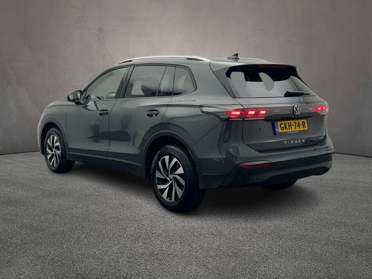 Volkswagen TIGUAN Life Edition 1.5 eTSI 150pk DSG Automaat Trekhaak, Adaptive cruise control, LED koplampen, Achteruitrijcamera, Navigatie, Elektrische achterklep