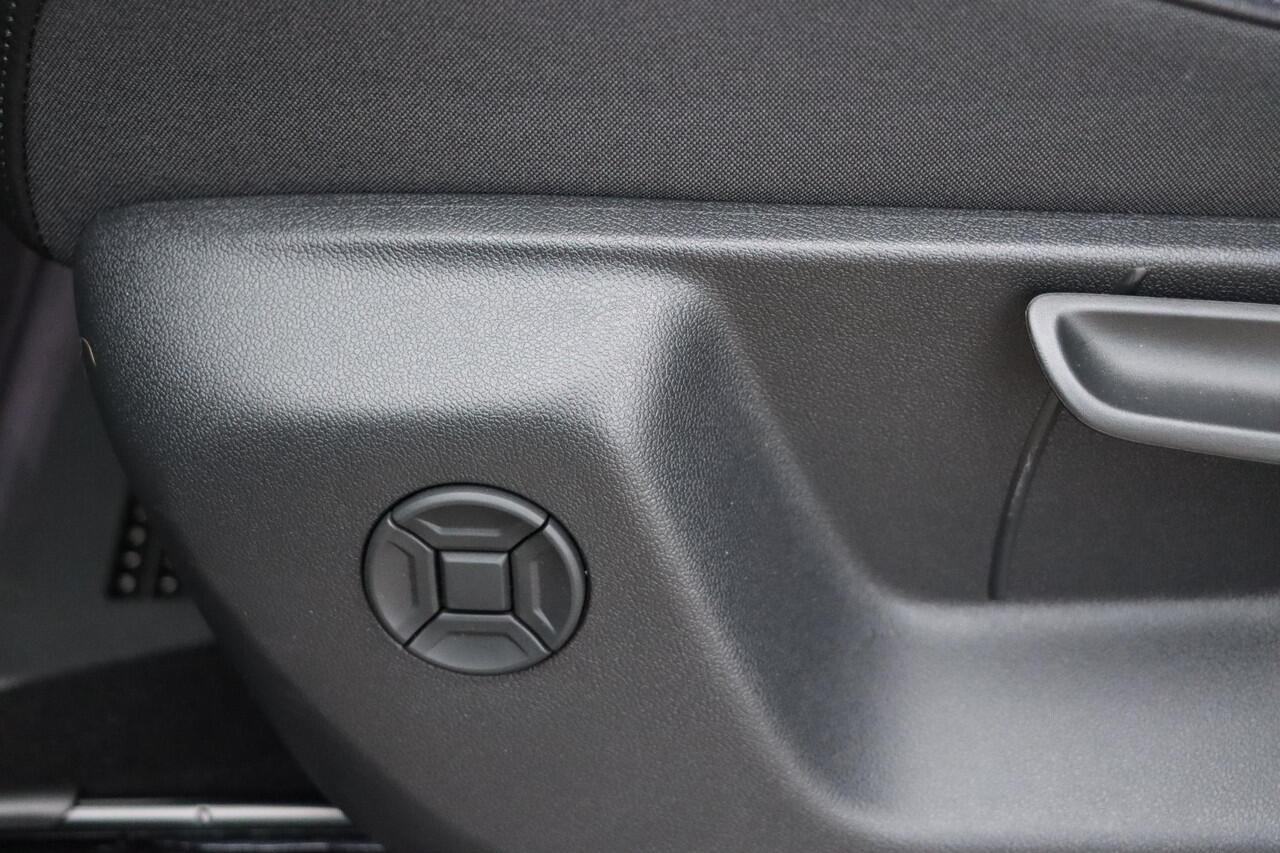 Volkswagen TIGUAN 1.5 eTSI Life Business 130pk DSG7