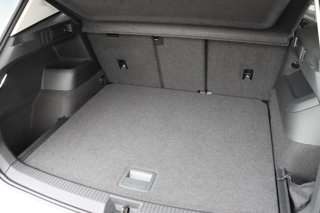 Volkswagen TIGUAN 1.5 eTSI Life Business 150pk DSG7