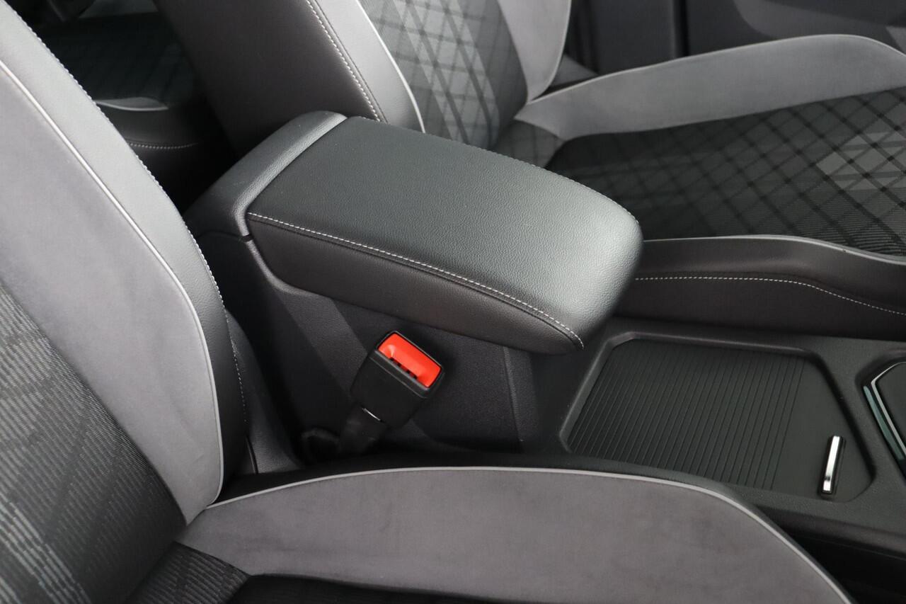 Volkswagen TIGUAN 1.5 TSI R-Line Business+ |1e eigenaar|ACC |Virtualcockpit