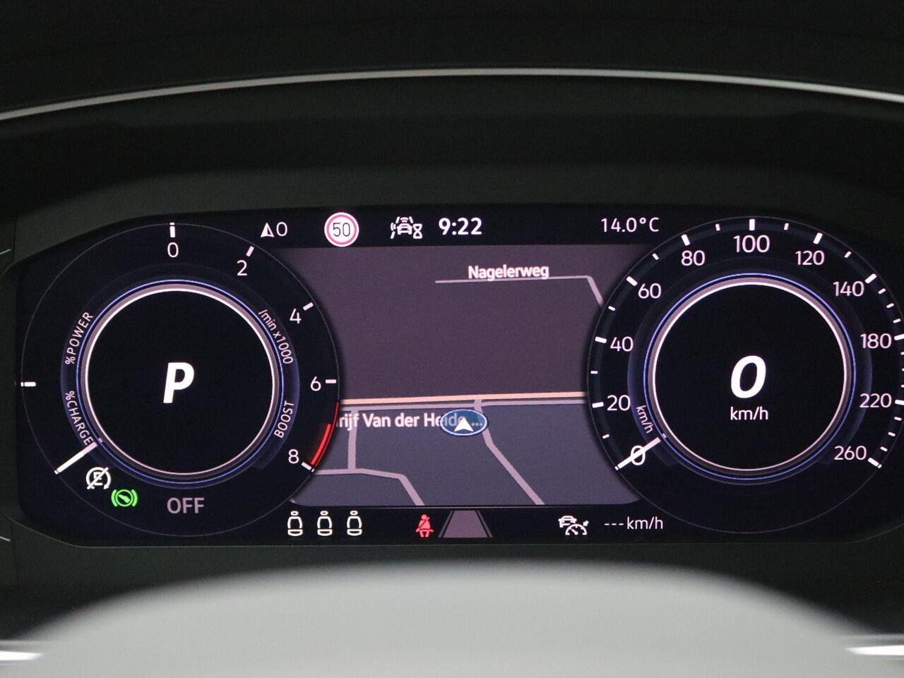 Volkswagen TIGUAN 1.4 TSI eHybrid R-Line Business 245Pk DSG SOH 100%, Pano-Schuifdak, Black Style, Leder, Memorystoel, Matrix LED-Verlichting, 19" LM Velgen, Keyless, 360gr. Camera, Side Assist, Elektr. Achterklep, Stuur-Stoelverwarming