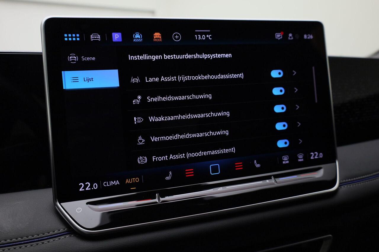 Volkswagen TIGUAN 1.5eTSI/150PK R-Line Black Style Edition · Panoramadak · 360°Camera + Parkeersensoren · Trekhaak · Garantie t/m 04-11-2026