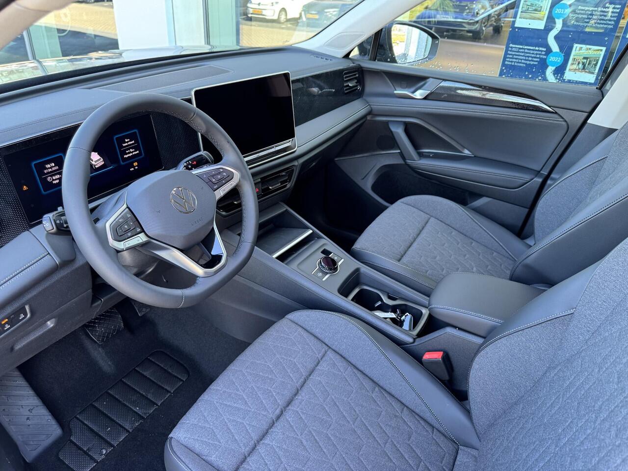 Volkswagen TIGUAN Life Edition 1.5 eHybrid 204 pk | Camera | Adaptive Cruise | Elektrische Achterklep | Draadloos Telefoonlader | Keyless |