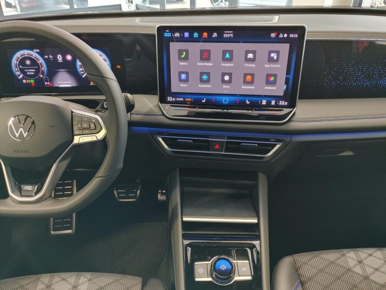 Volkswagen TIGUAN 1.5 eTSI DSG R-LINE PANO-DAK/TREKHAAK/CAMERA/NAVI/CARPLAY/ACC/E-KLEP