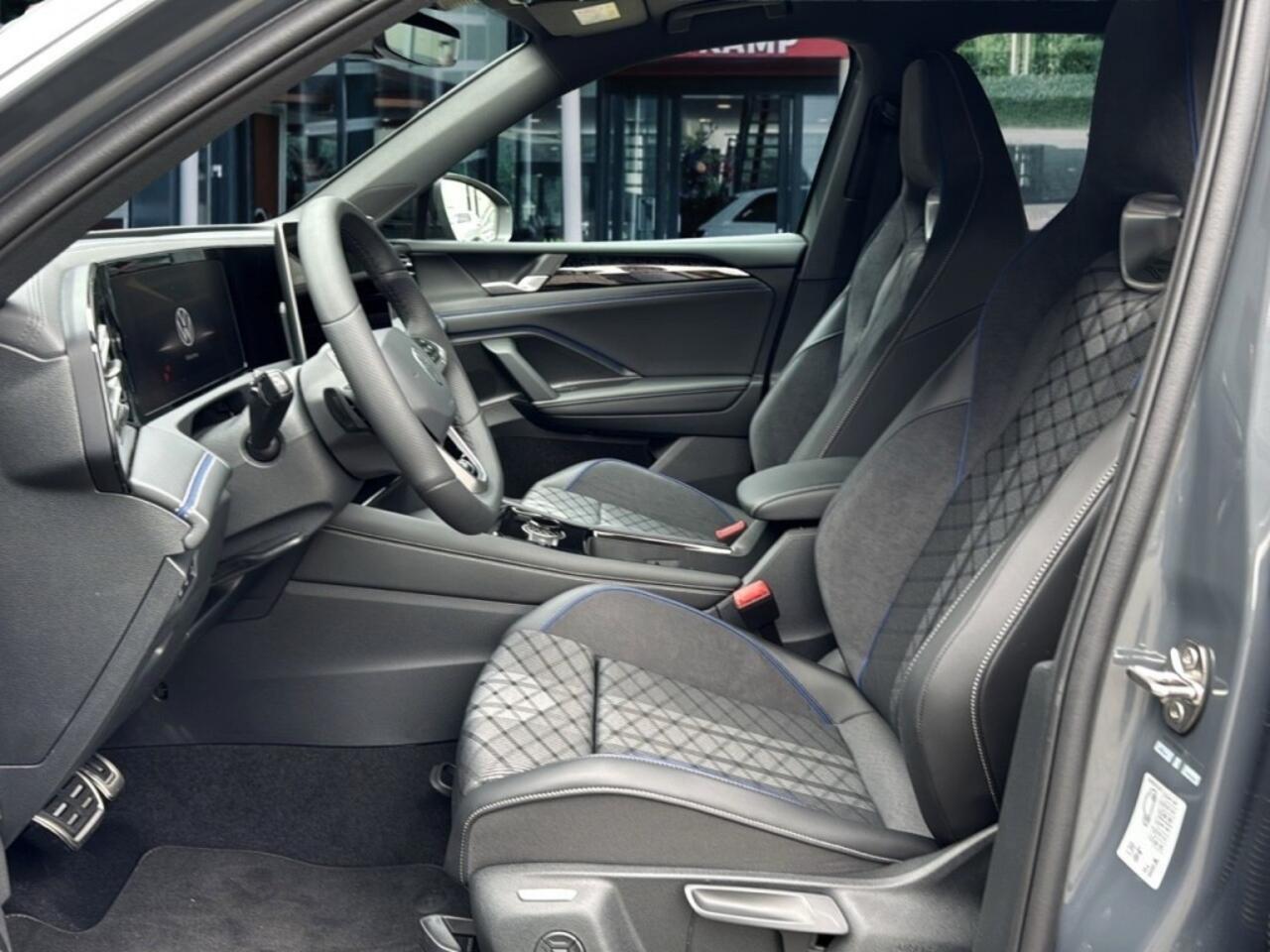 Volkswagen TIGUAN 1.5 TSI E-HYBRID R-LINE PANO-DAK/TREKHAAK/CAMERA/HenK/CARPLAY/ACC