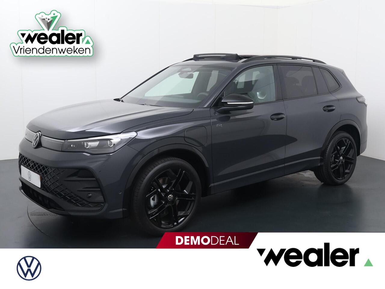 Volkswagen TIGUAN 1.5 eHybrid 272pk R-Line Edition DSG | Black Style | Assistance Plus pakket | Comfort pakket |