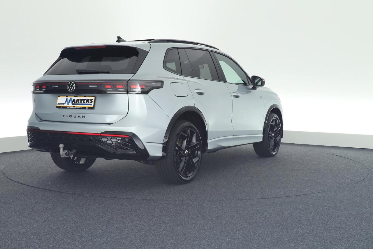 Volkswagen TIGUAN 1.5 204pk eHybrid R-Line Edition Black Style Trekhaak 360Camera Memory Leder Head-Up harman/kardon Keyless Virtual Cockpit Navigatie