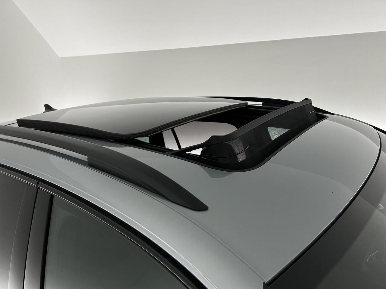 Volkswagen TIGUAN 1.5 204pk eHybrid R-Line Edition Black Style Trekhaak 360Camera Memory Leder Head-Up harman/kardon Keyless Virtual Cockpit Navigatie