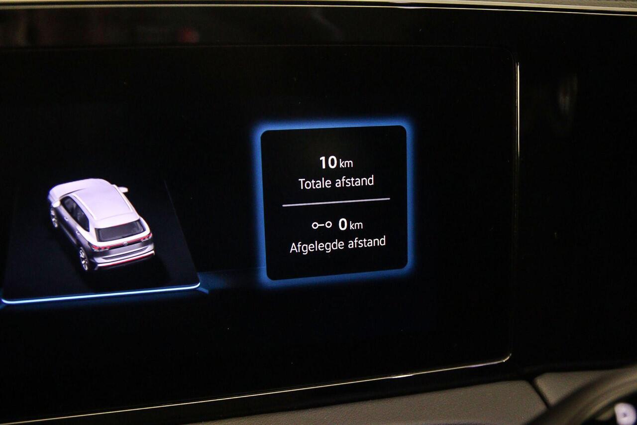 Volkswagen TIGUAN R-Line Edition 1.5 TSI eHybrid 272pk DSG Automaat Black Style, Trekhaak, Panoramadak, Adaptive cruise control, Achteruitrijcamera, Elektrische achterklep