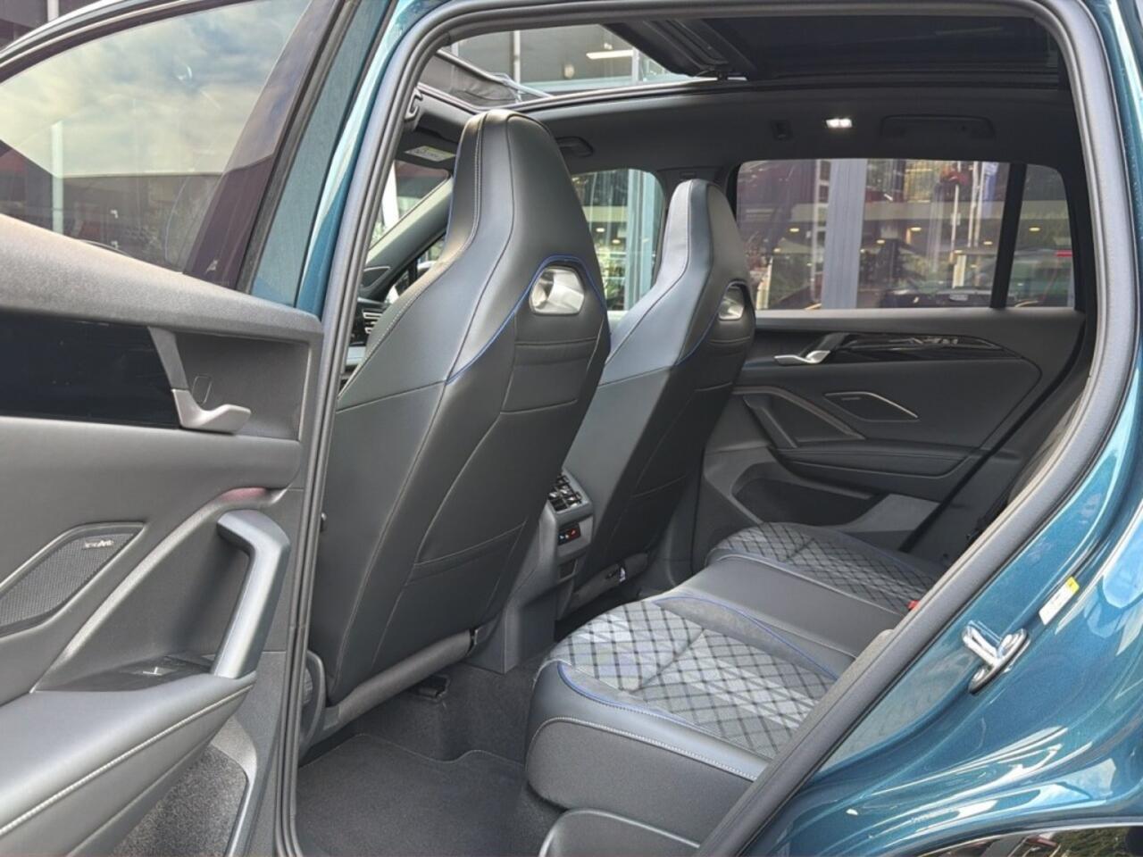 Volkswagen TIGUAN 1.5 TSI E-HYBRID R-LINE PANO-DAK/TREKHAAK/CAMERA/HenK/CARPLAY/ACC