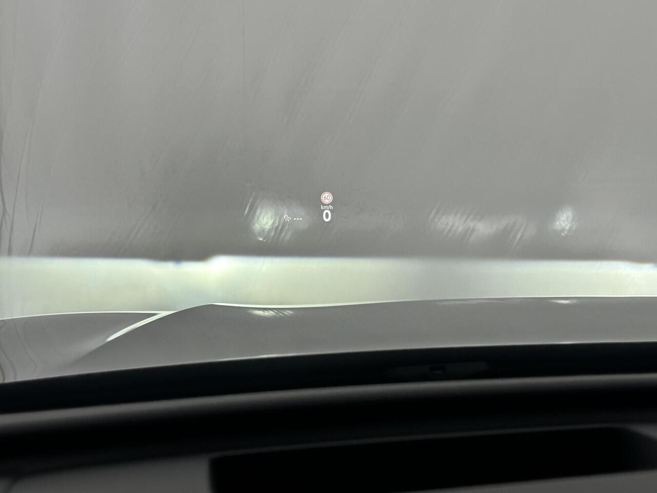 Volkswagen TIGUAN 1.5 272pk eHybrid R-Line Edition Black Style Trekhaak Camera Panoramadak Stoelverwarming Massage Carplay