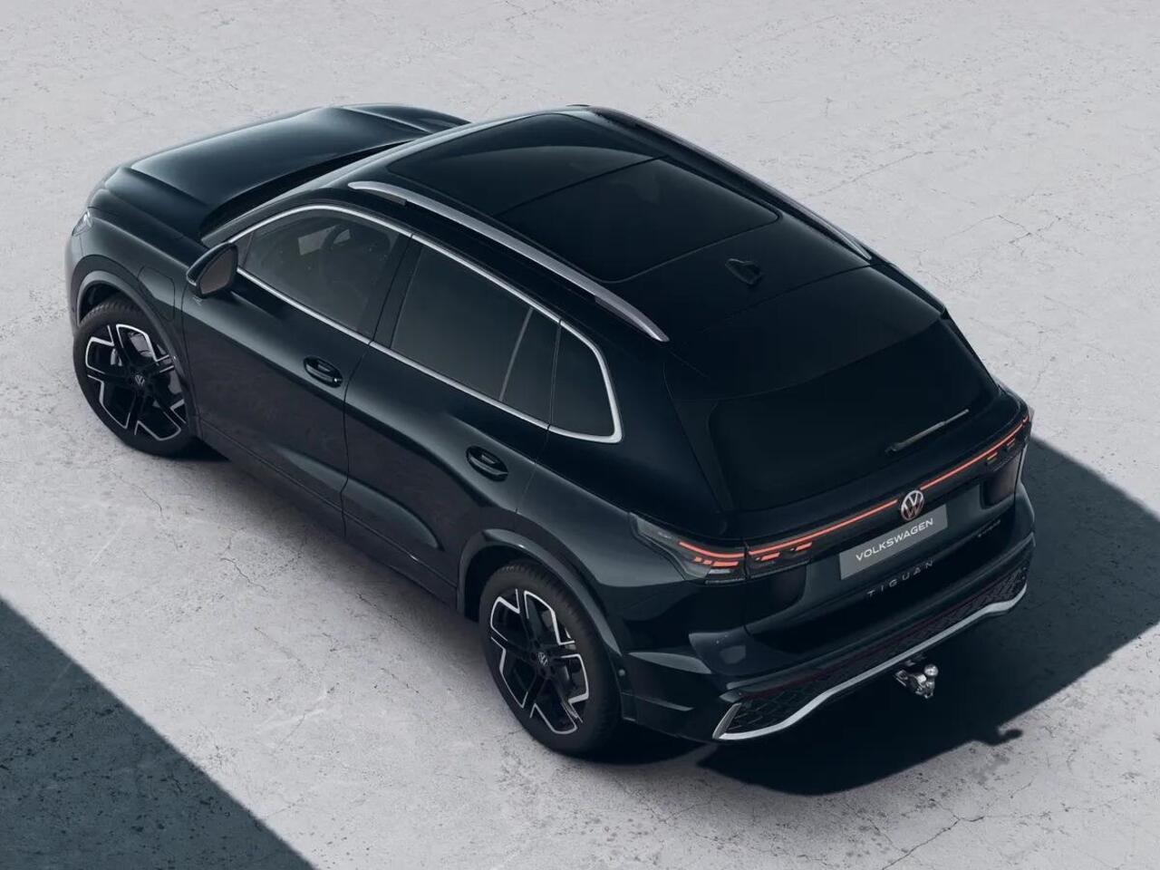 Volkswagen TIGUAN R-Line Edition 1.5 eHybrid 150 kW / 204 PK SUV 6 v