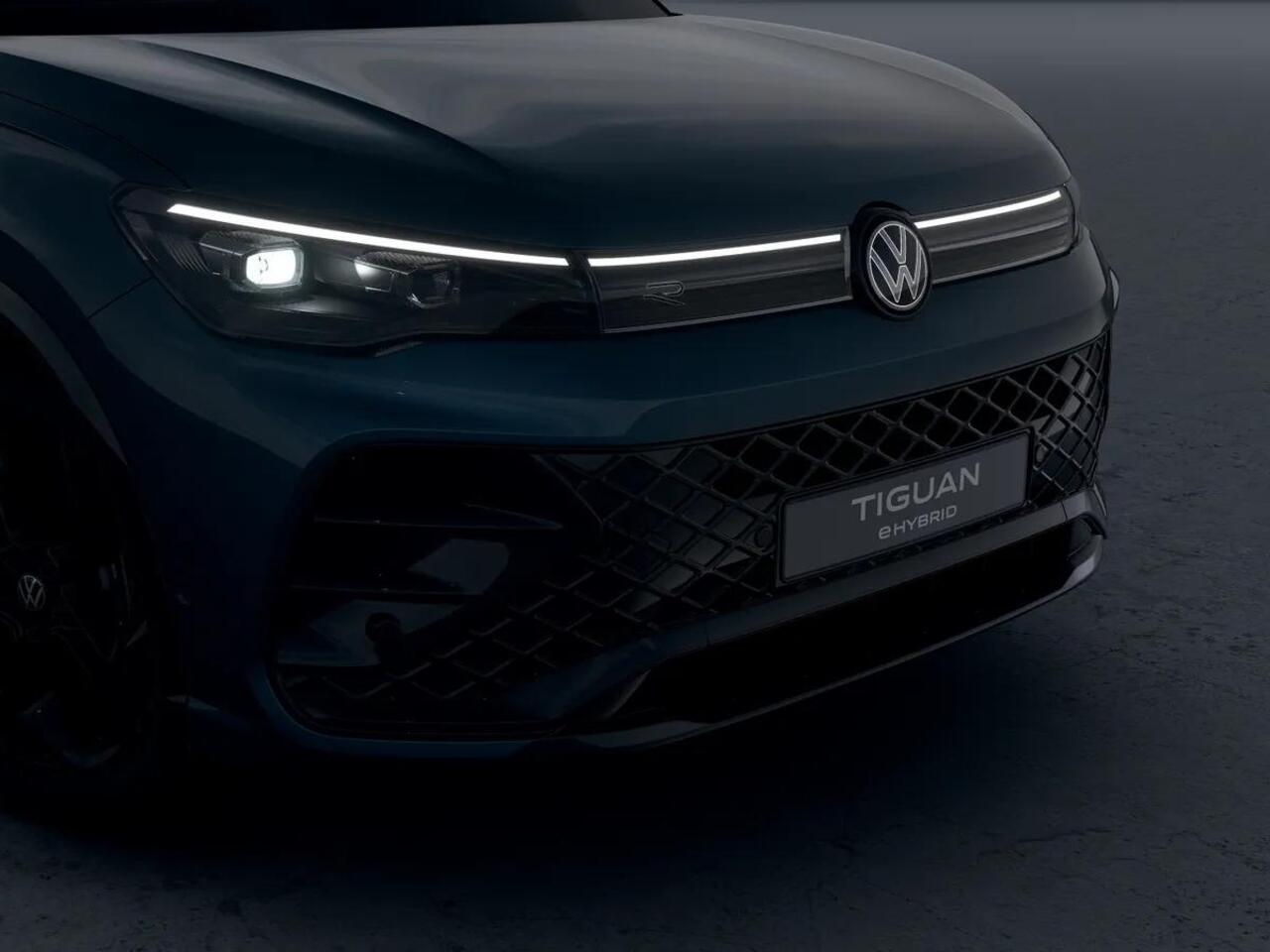 Volkswagen TIGUAN R-Line Edition 1.5 eHybrid 150 kW / 204 PK SUV 6 v