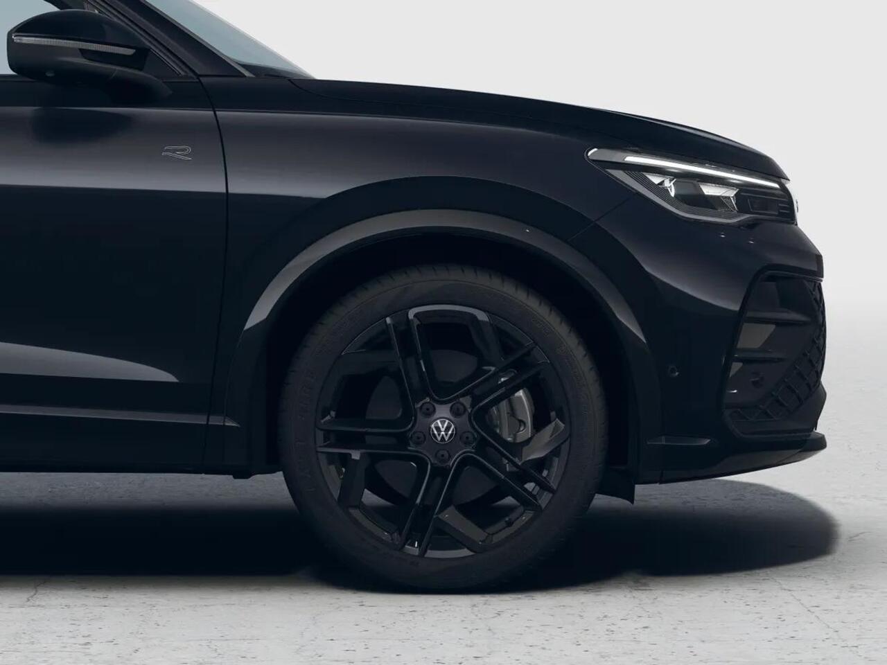 Volkswagen TIGUAN R-Line Edition 1.5 eHybrid 200 kW / 272 PK SUV 6 v