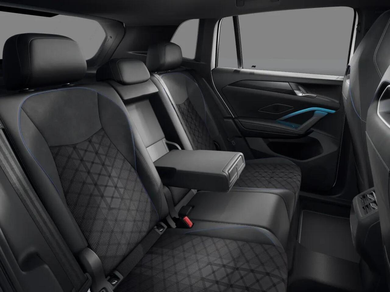 Volkswagen TIGUAN R-Line Edition 1.5 eHybrid 150 kW / 204 PK SUV 6 v