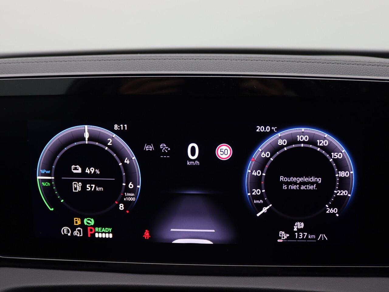 Volkswagen TIGUAN 1.5 eHybrid Life Edition 204PK DSG Trekhaak, 19" LM Velgen, Adaptieve Cruise Controle, Achteruitrijcamera, Side Assist, Navi via Apple Carplay/Android Auto, Keyless, Stoel-Stuurverwarming, Elektr. Achterklep