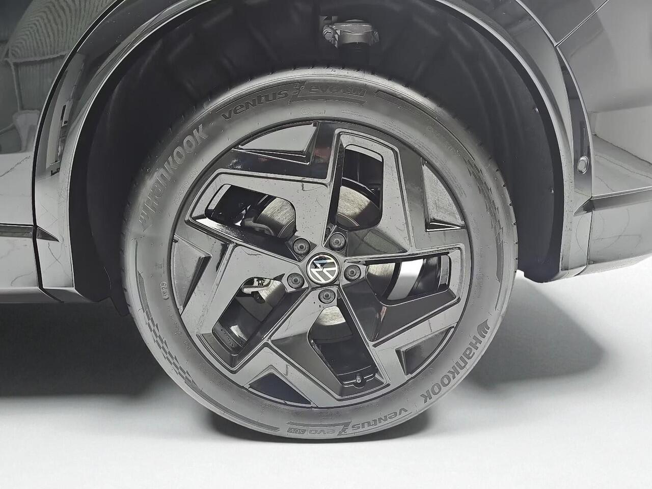 Volkswagen TIGUAN R-Line 1.5 TSI Business+