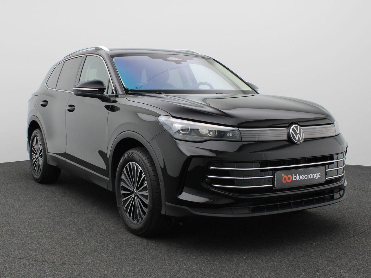 Volkswagen TIGUAN 1.5 eHybrid Elegance 204PK DSG Trekhaak, ErgoActive Stoel, Stoelverwarming voor + achter, Stuurwielverwarming, 360gr. Camera, Led Plus, Navigatie, Alarm, Keyless, Side Assist, Virtual Pedal, 18" LM Velgen