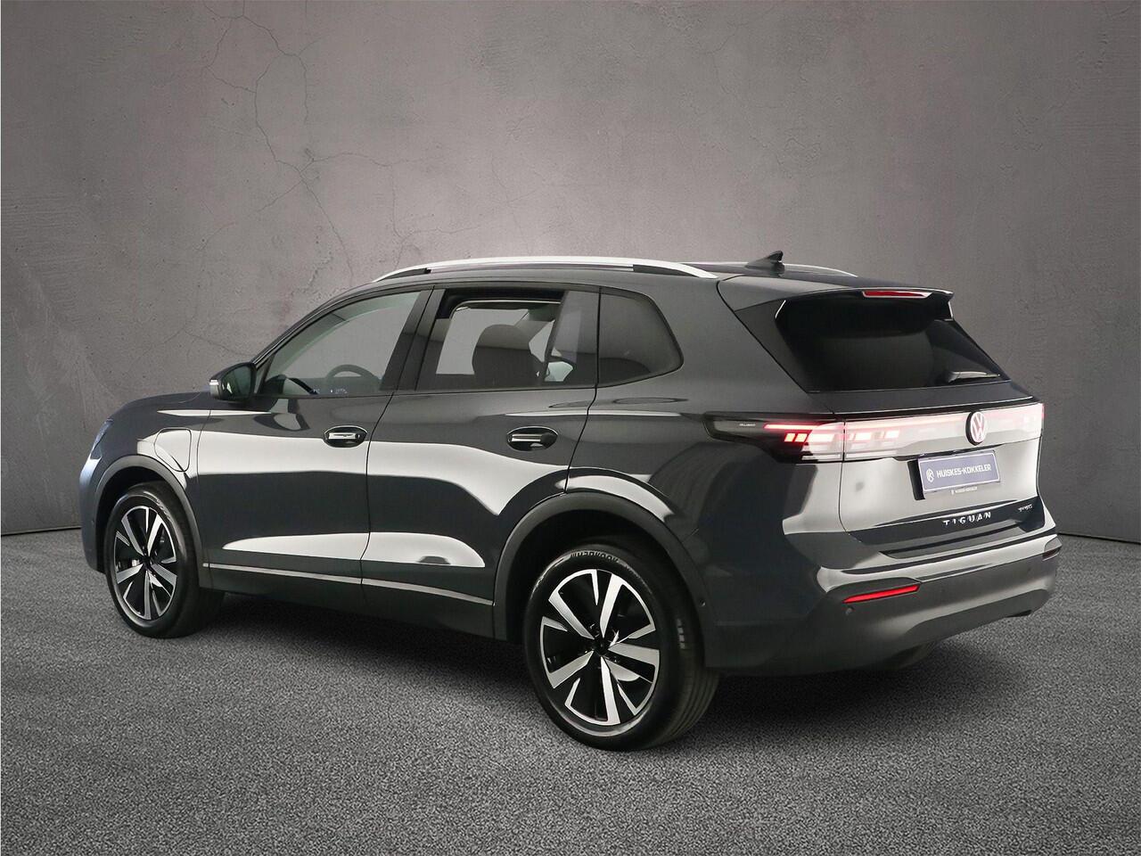 Volkswagen TIGUAN Life Edition 1.5 TSI eHybrid 204pk DSG Automaat Trekhaak, LED matrix koplampen, Navigatie, 360 camera, Achteruitrijcamera, Adaptive cruise control