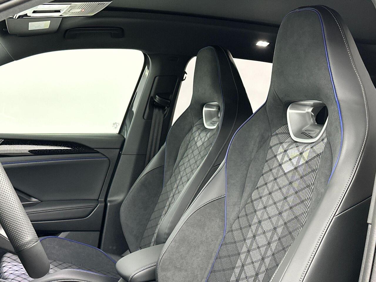 Volkswagen TIGUAN R-Line Edition 1.5 eHybrid 150 kW / 204 PK SUV 6 v