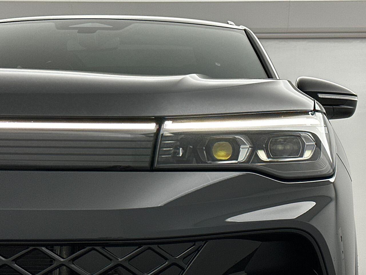 Volkswagen TIGUAN R-Line Edition 1.5 eHybrid 150 kW / 204 PK SUV 6 v