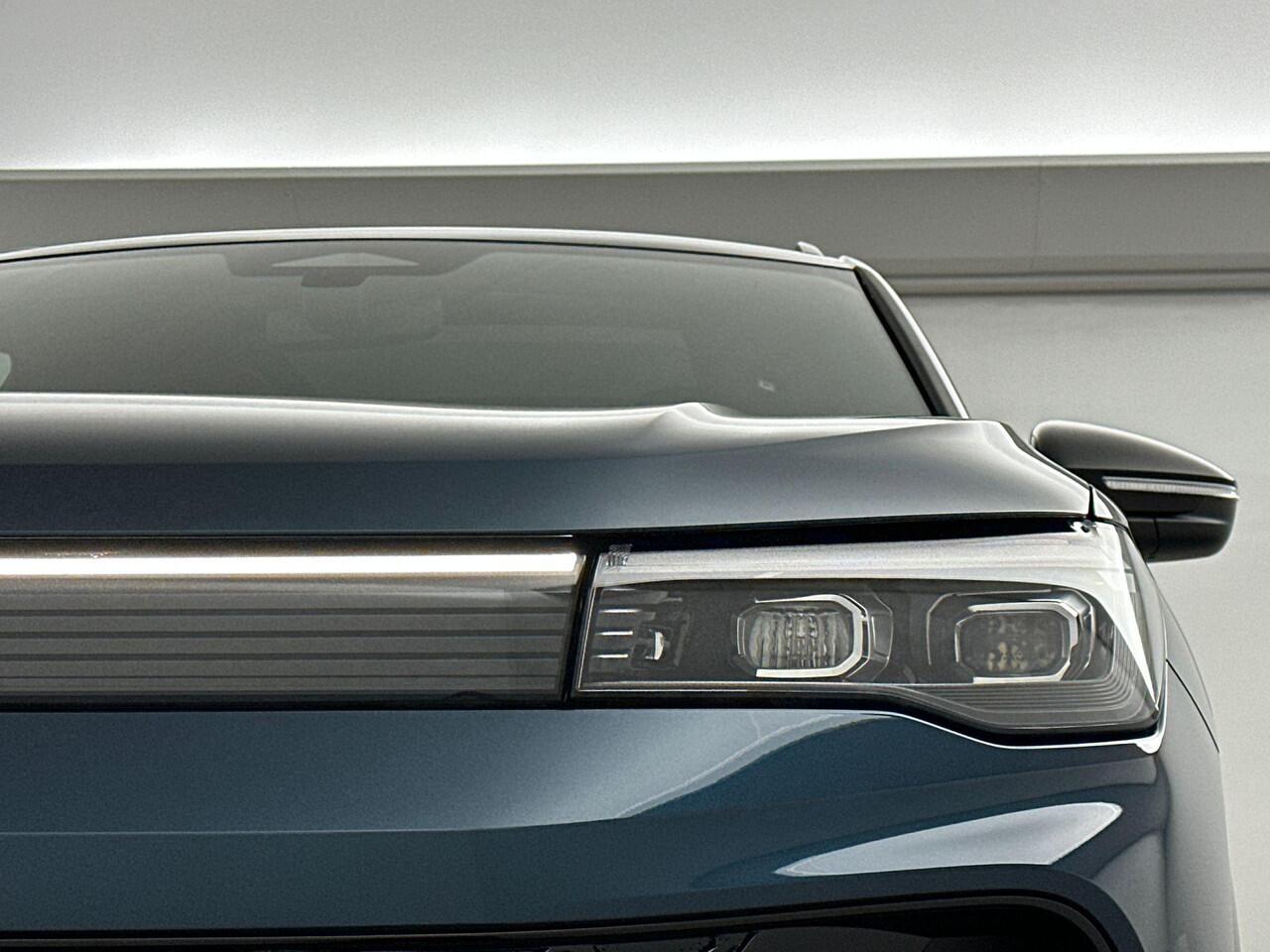 Volkswagen TIGUAN R-Line Edition 1.5 eHybrid 200 kW / 272 PK SUV 6 v