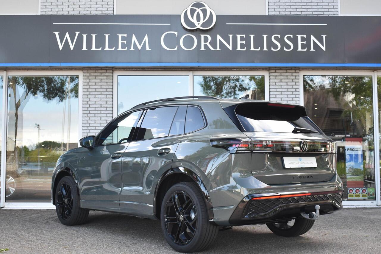 Volkswagen TIGUAN 1.5 eTSI R-Line Edition Pano Trekhaak IQ Ergostoel