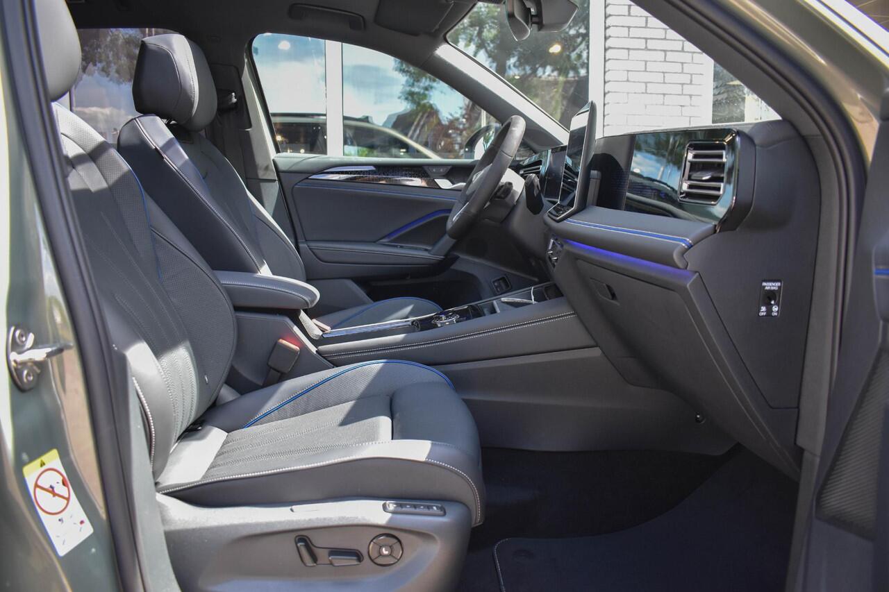 Volkswagen TIGUAN 1.5 eTSI R-Line Edition Pano Trekhaak IQ Ergostoel