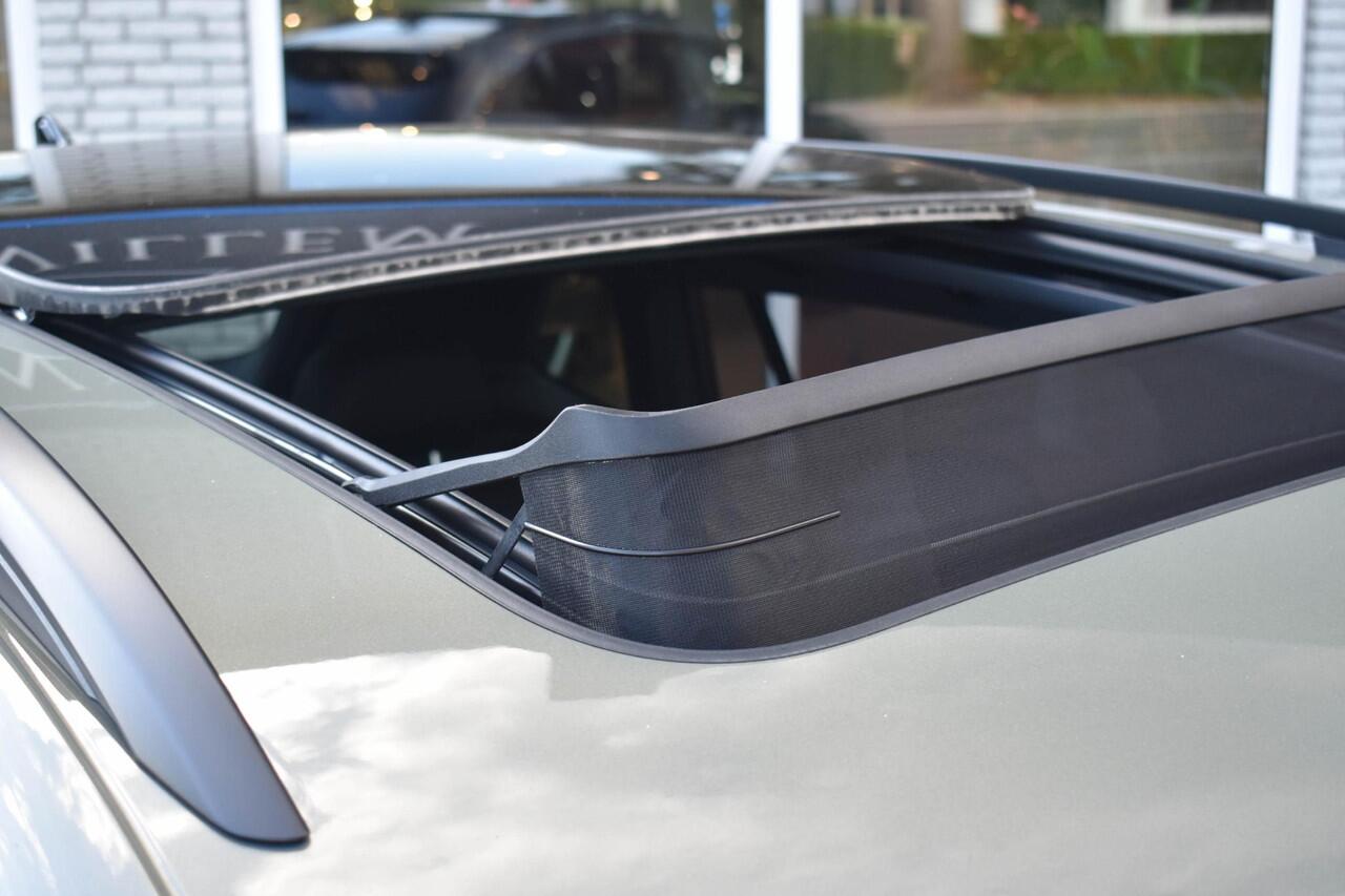 Volkswagen TIGUAN 1.5 eTSI R-Line Edition Pano Trekhaak IQ Ergostoel