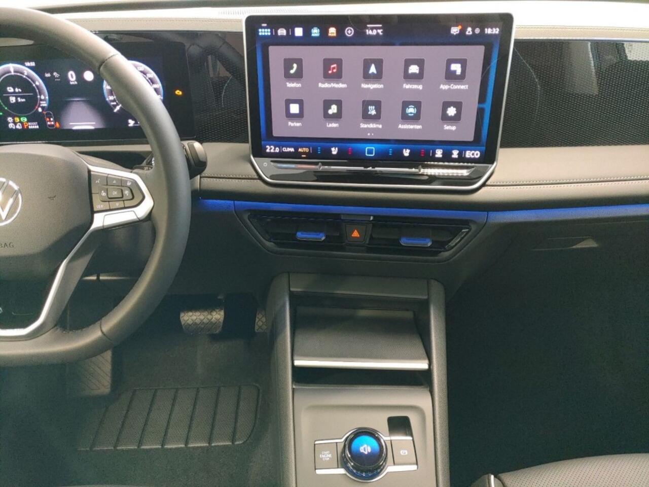 Volkswagen TIGUAN 1.5 TSI E-HYBRID LIFE TREKHAAK/CAMERA/LEDER/MEMORY/CARPLAY/ACC