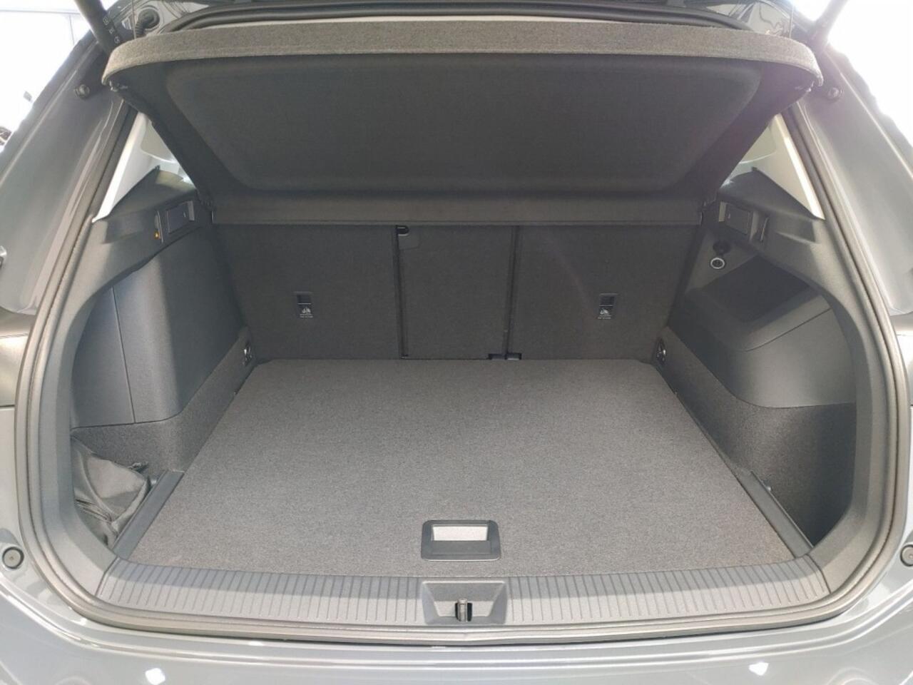 Volkswagen TIGUAN 1.5 TSI E-HYBRID LIFE TREKHAAK/CAMERA/LEDER/MEMORY/CARPLAY/ACC